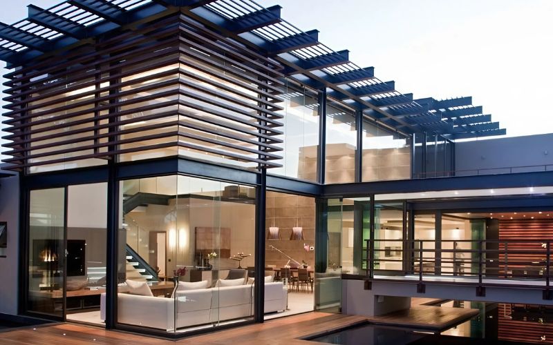 Với kết cấu nhẹ giúp giảm tải trọng lên móng phù hợp với nhiều địa hình